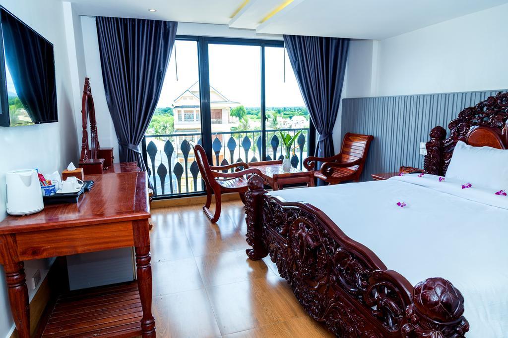 Ly Heng Chhay Hotel Paôy Pêt Zewnętrze zdjęcie