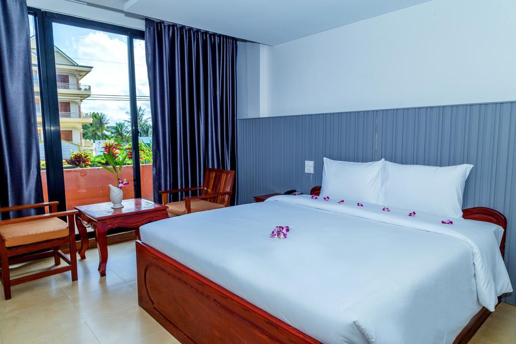 Ly Heng Chhay Hotel Paôy Pêt Zewnętrze zdjęcie