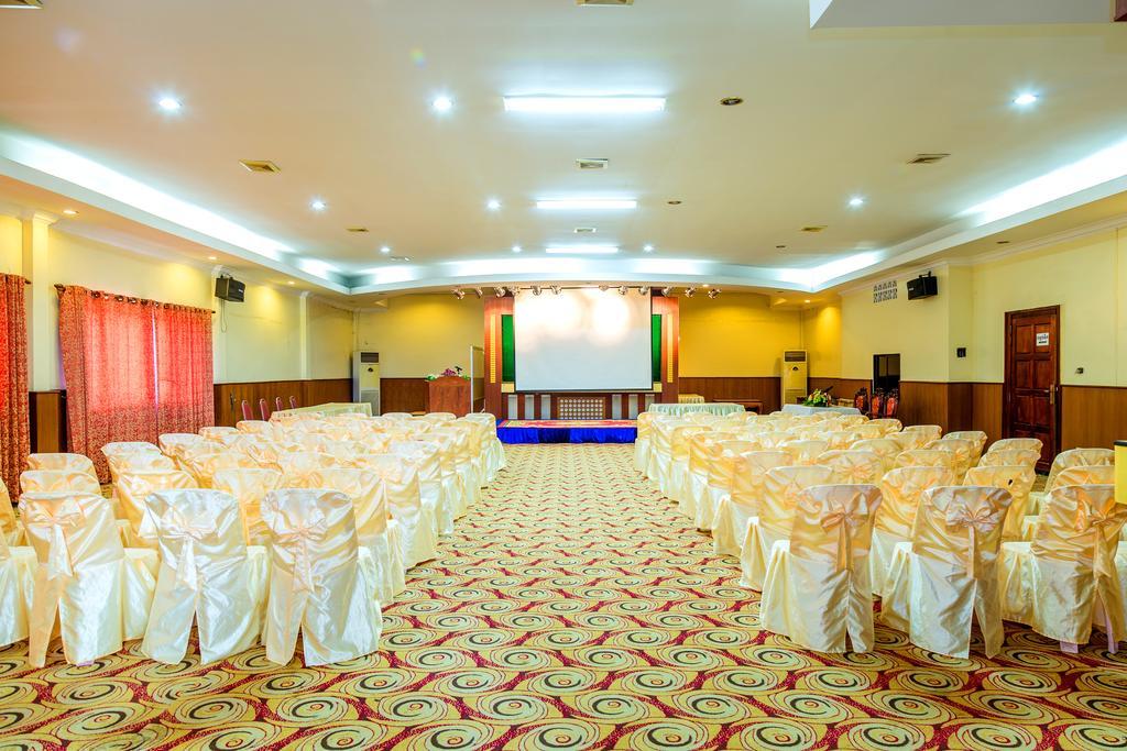 Ly Heng Chhay Hotel Paôy Pêt Zewnętrze zdjęcie
