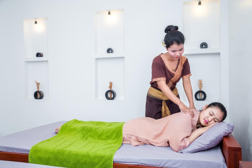 Ly Heng Chhay Hotel Paôy Pêt Zewnętrze zdjęcie