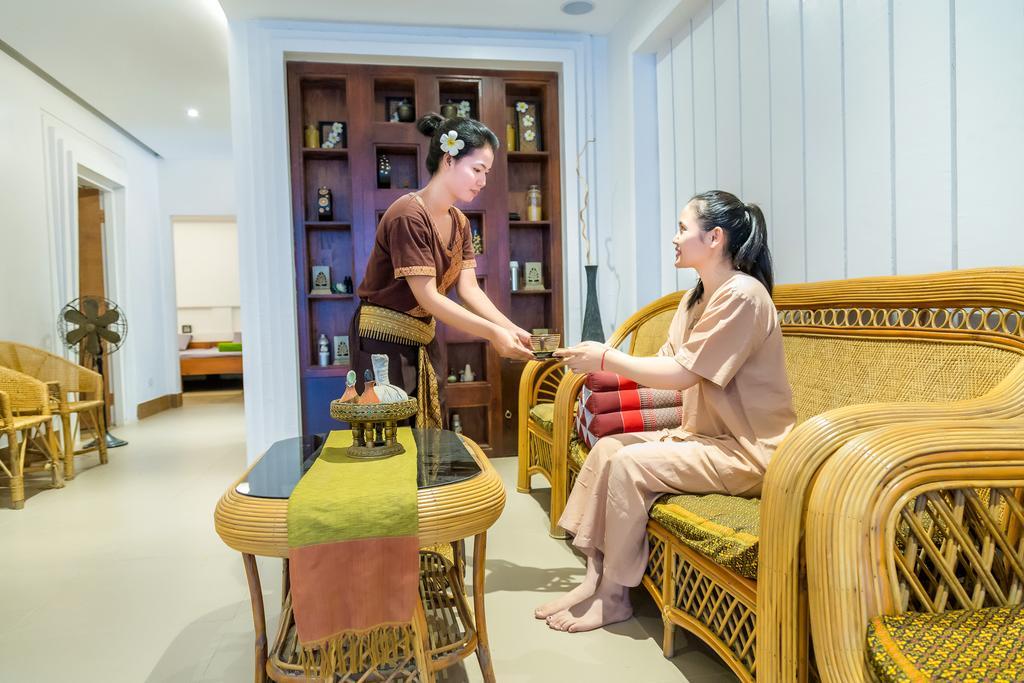 Ly Heng Chhay Hotel Paôy Pêt Zewnętrze zdjęcie